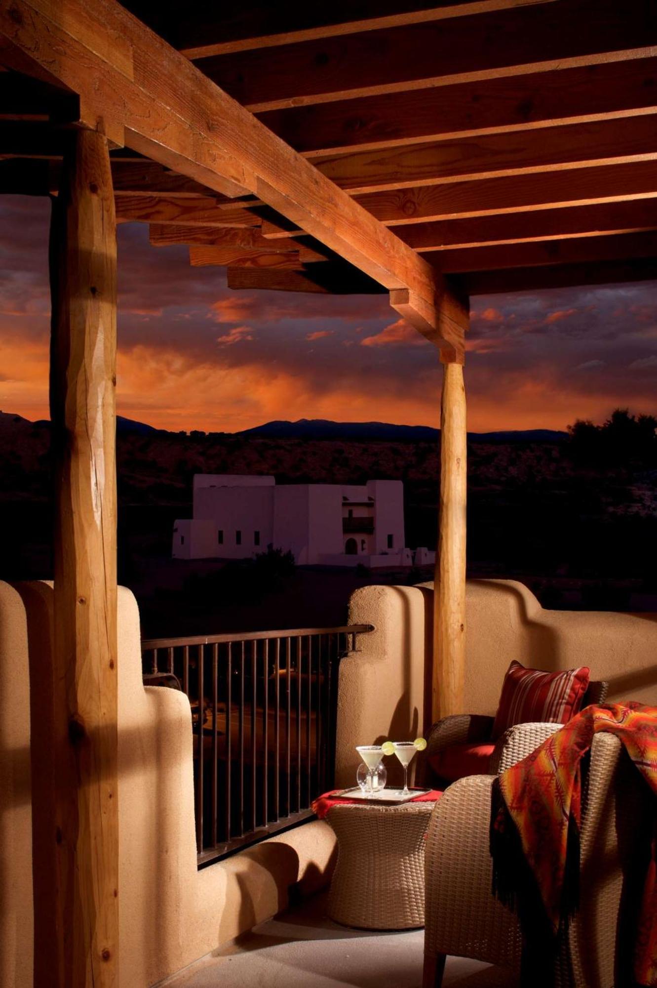 Hilton Santa Fe Buffalo Thunder Eksteriør bilde